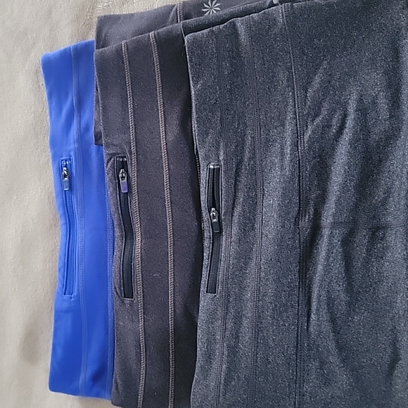 Bundle of 2: Athleta Relay Capri - Picture 3 of 3